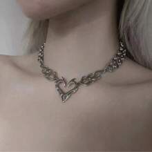 1 pieza Colgante con forma de corazón hueco con llama en color plata con estilo punk, joyería hip hop para mujer como regalo para uso diario