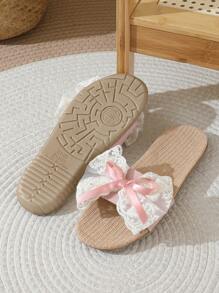 Chaussons en lin pour femmes, porter à l'intérieur et à l'extérieur pour les couples, décoration nœud en dentelle respirante antidérapante, légers, convient au printemps, à l'automne et à toutes les saisons