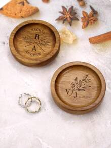 1/2Pcs Custom Round Wood Ring Dish, Personalized Engraved Text Engagement Ring Holder, Wedding Ring Dish, Wedding Gift, Newlywed Gifts, Anniversary Gifts, Gift For Mom, For Unique Gifts For Wedding, Valentine's Day, Suitable For Him/Her, Boyfriend, Girlfriend, Couple, Wife, Husband, Family, Bestie, Colleague