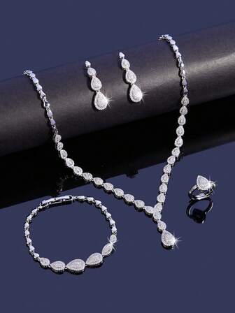 4pcs Luxury Cubic Zirconia Jewelry Set