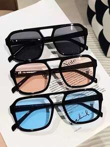 1 Set Retro Candy Color Square Stylish Glasses, New Fashion Gradient Yellow Lightweight Glasses, Elegant Basic Fashion Glasses For Women, Plastic Frames, For Business, Casual, Gift, Autumn/Winter For Summer Beach Vacation,Outdoor,Travel