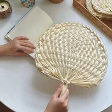 1pc Handmade Peach-Shaped Woven Palm Leaf Hand Fan, Handcrafted Woven Fan For Cooling, Children, Elderly, Mosquito Repelling, Decoration Or Ornament, Summer Summer Cooling,Beach,Travel