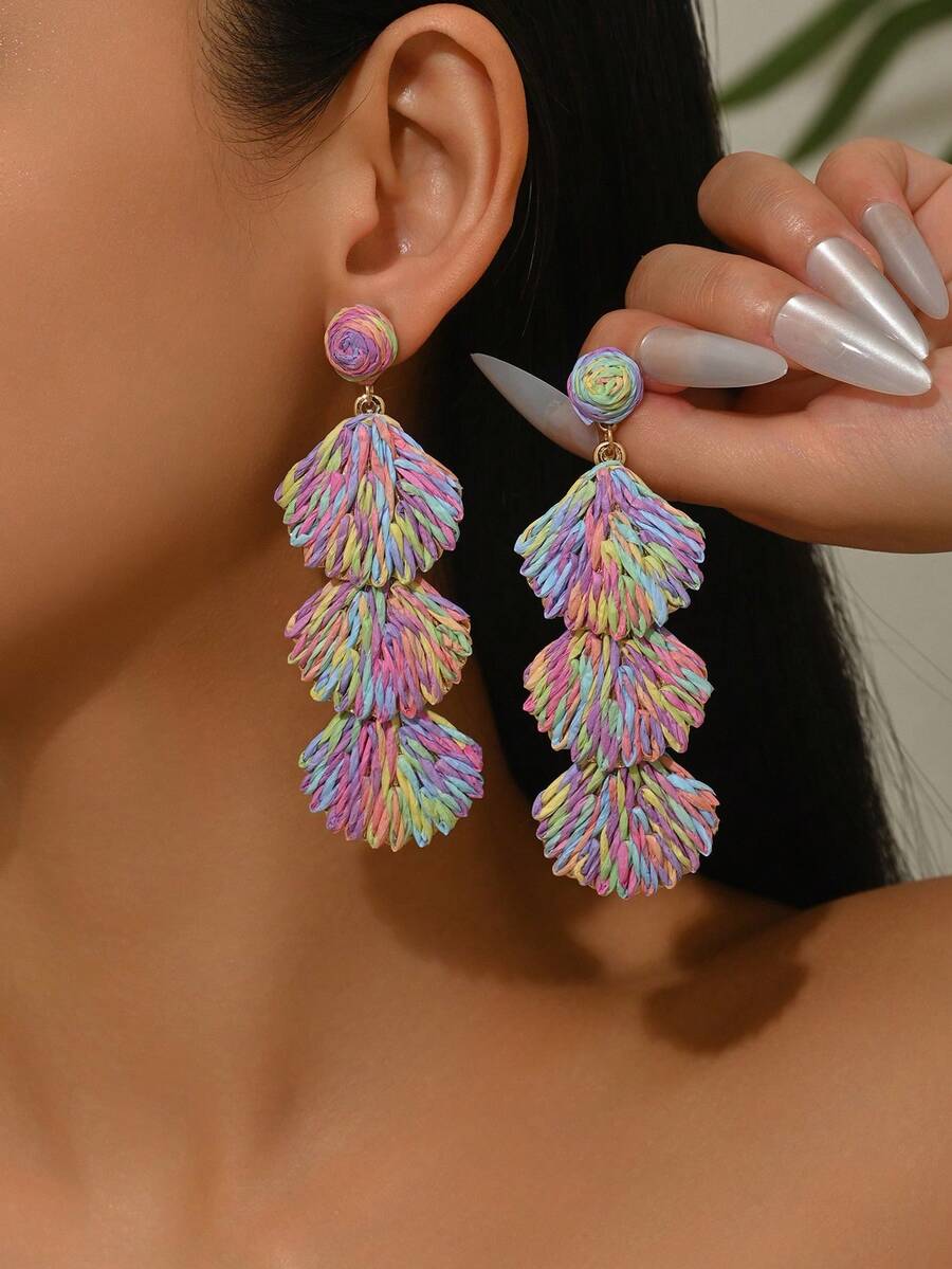 OOQ 1 Pair Handmade Bohemian Style Woven Raffia Shell Tassel Long Earrings, Geometric Design, Suitable For Beach, Vacation, Festivals, Weddings, Mothers' Day, Parties And Daily Wear For Women (Handcrafted Raffia Weaving, Shape And Direction Randomly Assorted) - Colorful - View 1