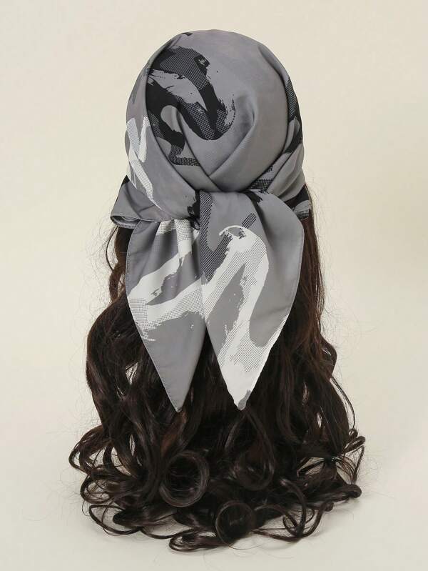 قطعة واحدة وشاح مربع مطبوع بتصميم بسيط 70 سم ، تصميم وشاح آخر للربيع للنساء متعدد الاستخدامات ، زخرفة الرقبة / الخصر ، يمكن استخدامه كعصابة للرأس، وشاح عنق عصري