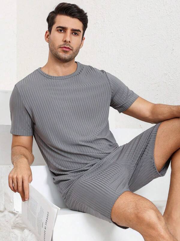 Juego de 2 piezas de ropa de dormir para hombres, camisa de manga corta de ajuste holgado y pantalones cortos, color liso, ropa de casa ligera para primavera/verano