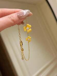 1 件拉丝三叶草手链微镶钻石小金花手饰 - 拉絲三葉草手鍊 - 查看 2