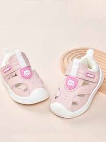 1 Par de sandalias de moda para interior/exterior para niños de 1 a 4 años, diseño patchwork elegante, transpirable, suela de TPR suave, ligero, cómodo, antichoque en la parte delantera, de corte bajo, diseño de fácil de poner, zapatos casuales para caminar en primavera/verano