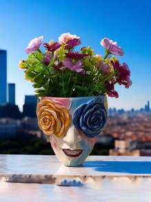 1 pièce Le design de vase en forme de visage, qui dégage le style esthétique de Qimeng, décore le vase, et le magnifique relief de rose est assorti de couleurs oniriques, chaque détail est sculpté avec un artisanat exquis. Il peut être utilisé pour décorer un coin de maison au style scandinave, rempli d'une atmosphère naturelle