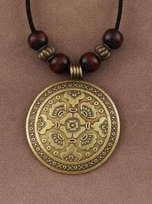 1 pièce Collier pour femmes avec pendentif en alliage de forme géométrique et perles de bois enfilées, cordon de daim noir. Chaîne vintage pour pull