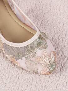 Neue Mode-Sommerschuhe mit spitzer Kappe, Spitzenschuhe für Teenager-Mädchen Studentinnen in Große Größen, flache Lederschuhe für den Außenbereich und Lässig, spitzschuhige Studentenflatschuhe für Uni-Campus, Weiße Hochzeitsschuhe