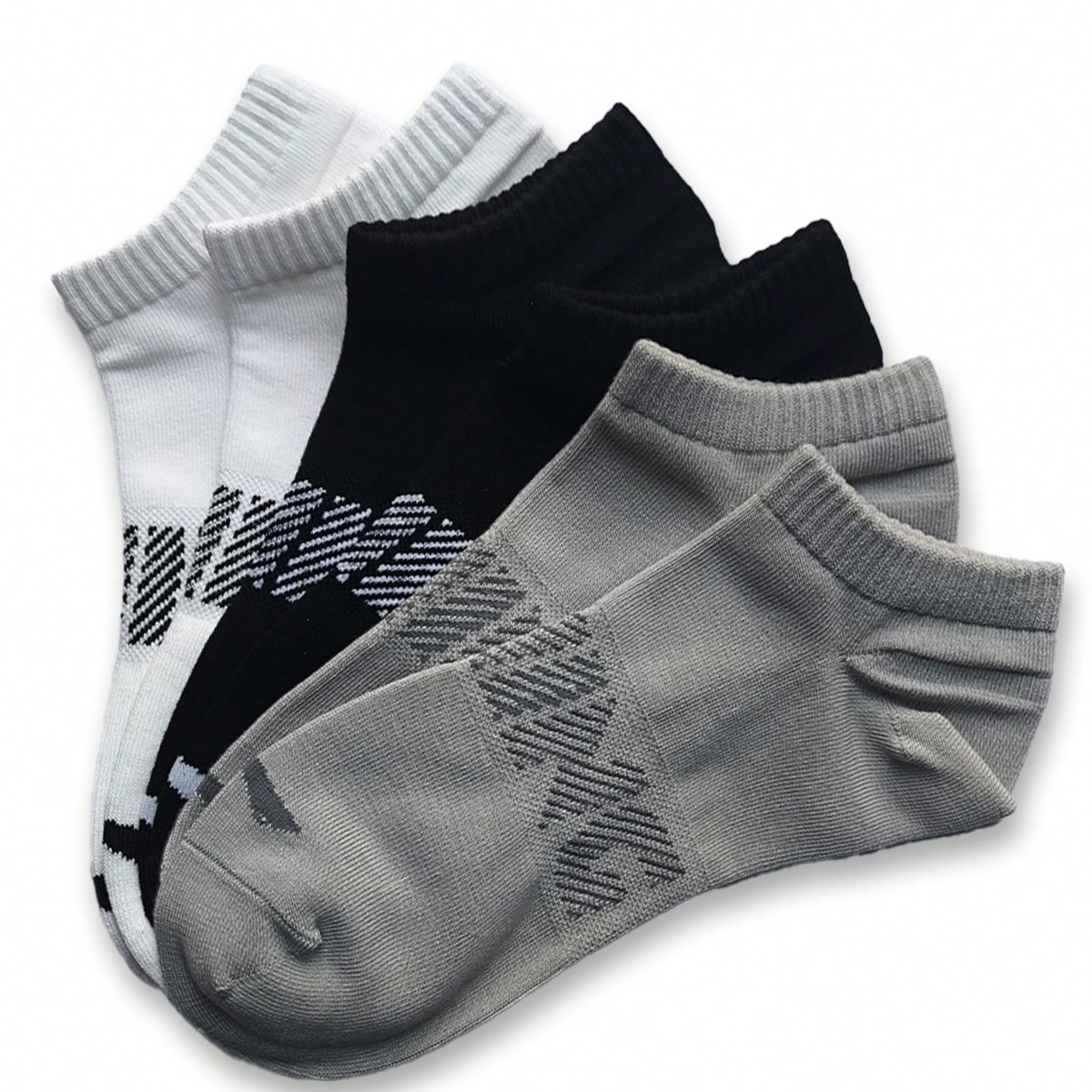 Negro, blanco y gris