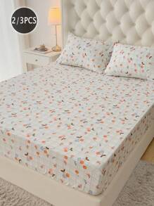 Set de 2/3 cearșafuri cu elastic în culoarea cireșei (1 cearșaf cu elastic și 1/2 fețe de pernă fără pilotă)