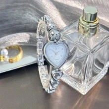 1 Stück Damenuhr mit herzförmigem Aluminiumgehäuse, Strass, Glas-Armband, elegante Mode Quarzuhr