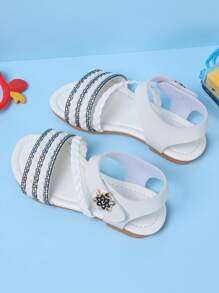 1 Pair Summer Girls Woven Sandals, Casual Fashion Versatile, Flat Beach Strap Princess Shoes, Very Soft Material, Suitable For Daily, Vacation, Travel