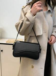 Bag Handbag 2025 New Solid Color PU Material Texture Luxury Wind This Is A Solid Color Bright Evening Clutch Bag, With A Fashionable And Unique Short Arc Design, Equipped With Vest Buckle, Suitable For Ladies To Shoulder And Slung, 2024 Korean Fashion, Is The Best Valentine's Day Gift For Her, Travel, Travel, Shopping And Other Occasions To Use The Bag