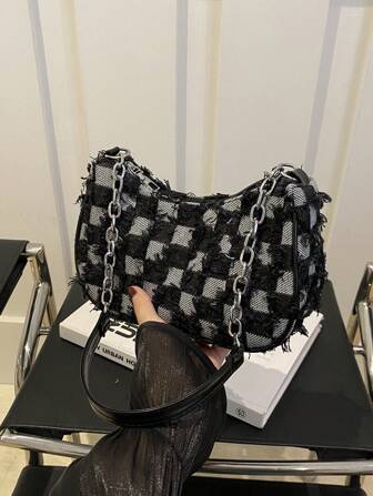 装饰纽扣细节拼布链条肩带单肩包，女士时尚流浪包，适合购物、约会、送给女孩、大学生、工作、通勤的礼物