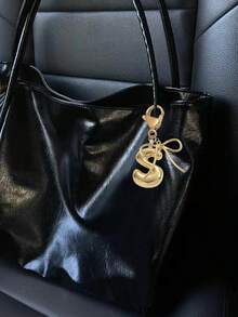 ضروري امتلاكه في الربيع والصيف - سلسلة مفاتيح بحرف أبجدي من الذهب A-Z وعقدة ذهبية، وسم المنتج، مبهرة لسلاسل المفاتيح، مصنوعة من سبائك معدنية، مقاومة للتآكل، قلادة بحرف أم أو حبيبة، هدية شخصية، مناسبة للحقائب الظهر والحقائب اليدوية ومفاتيح الباب والإكسسوارات الهاتفية، مناسبة للمواعيد والإجازات والشواطئ والتنقل واليوم اليومي، مثالية للأعراس والهدايا المؤسسية، هدية عيد الأم