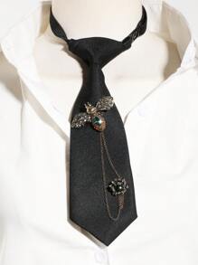 1 pieza Elegante corbata corta con decoración metálica de luna, estrella, insecto y floral en estilo Ins para mujeres