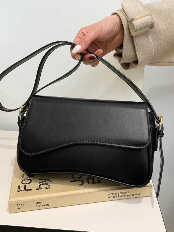 Bag Handbag 2025 New Solid Color PU Material Texture Luxury Wind This Is A Solid Color Bright Evening Clutch Bag, With A Fashionable And Unique Short Arc Design, Equipped With Vest Buckle, Suitable For Ladies To Shoulder And Slung, 2024 Korean Fashion, Is The Best Valentine's Day Gift For Her, Travel, Travel, Shopping And Other Occasions To Use The Bag