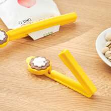 3 /5 Pieces Food Sealing Clips - Color Random Shipments Adjustable Date Scale Chip Bag Clips, Chip Clips . Moisture Proof Clip Snack Sealing Clip. Reusable, Suitable For Kitchen. Refrigerator Outdoor. Food Storage Organizer
