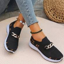 Women's Black & Grey Contrast Mesh Breathable Sneakers, Shock Absorbing Non-Slip Running Shoes, Casual Multifunctional Comfortable Outdoor Sports Shoes, Lightweight Breathable Walking Shoes, Non-Slip Sole, Mesh Upper, Suitable For Fitness, Travel, Work, Casual Wear - Multicolor - View 4