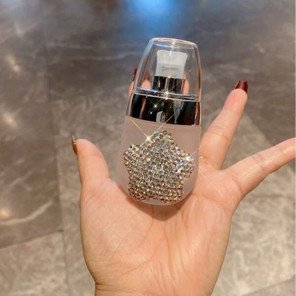 Luxury Diamond-Studded High-End Portable Pressing Lotion Refillable Bottle, Star-Shaped Glass Bottle, Factory Direct Supply