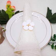 Elegant White Flower Napkin Rings Set Of 2, Floral Gold Napkin Holders For Daily Table Parties,Birthday Parties,Weddings, New Year's, Christmas, Thanksgiving, Valentine's Day, Ornaments