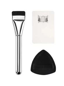 4pcs Foundation Tools: Foundation Brush, Foundation Palette, Foundation Sponge, Base Makeup Tools, Base Makeup Set. The Color Mixing Palette Has A Smooth, Bright, Clean, Easy-To-Clean Texture, With Dull Edges, No Rust, And No Deformation. It Can Be Quickly Cleaned With A Wet Wipe Or Water And Can Be Over And Over Again. The Material Is . Suitable For Mixing Foundation, Eyeshadow, Mascara, Lipstick And Nail Polish, Suitable For Both Professionals And Non-Professionals. 1pc/2pcs/3pcs/4pcs
