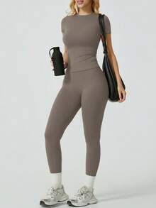 NcmRyu Women's Solid Color Minimalist Short Sleeve & Pants Sports Suit Set - Grey - View 7