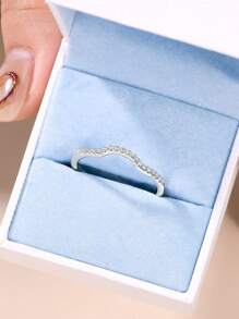 AIHUASI 1pc Certified 925 Sterling Silver With Rhodium Plated Hypoallergenic Wedding Bands For Women 1.3*1.3mm Round Cut Dazzling Moissanite Diamond Curved Wishbone Stacking Eternity Rings Fine Jewelry Gift