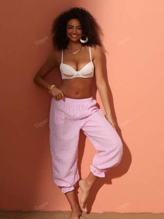 1 pièce Pantalon à carreaux bicolore avec volants au bas, longueur 3/4. Convient pour les sorties, le style casual, les tenues d'aéroport, le printemps et l'été