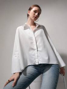 女士白色复古长袖衬衫，适合商务面试、通勤、休闲放松等场合，简约优雅，日常穿着、居家、街头风皆宜，是冬季的理想之选。也适合情人节、新年等春季穿着。 - 白色 - 查看 6