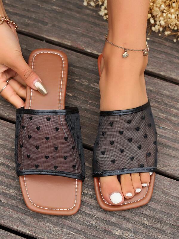 Summer New Hollow Mesh Flat Women Slippers Casual Sandals Big Size Light Breathable Beach Shoes