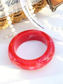 Brazalete de resina asimétrico de viento retro de lujo, nuevo brazalete de primavera y verano de madera de pino natural, brazalete de barra obligatoria de trébol de cuatro hojas, joyería diaria, pero también adecuado para vacaciones, fiestas, pasarelas, uso como regalo(madera de pino natural, vetas y marcas de madera son normales)