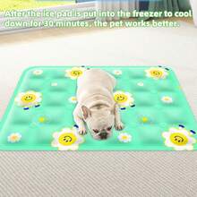 可洗狗狗降温垫冰丝降温垫狗狗宠物自降温垫毯狗狗降温垫适用于室内外汽车座椅凝胶冰垫帮助狗狗和猫咪降温（使用前放入冰箱冷冻10-30分钟，降温效果更佳。）
