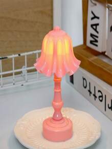 1 Mini Blooming LED Table Lamp, Modern Style Plastic Night Light, Used For Bedroom And Desk Decoration, Perfect As A Warm Home Gift, Perfect For Decorating Cafes, Hotels, And Living Rooms