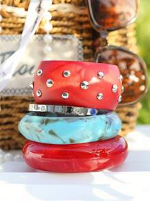 Brazalete de resina asimétrico de viento retro de lujo, nuevo brazalete de primavera y verano de madera de pino natural, brazalete de barra obligatoria de trébol de cuatro hojas, joyería diaria, pero también adecuado para vacaciones, fiestas, pasarelas, uso como regalo(madera de pino natural, vetas y marcas de madera son normales)