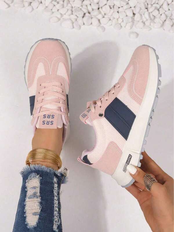 Women's Casual Sneakers Flat Lightweight Comfortable Breathable Athletic Walking Shoes Retro Trainers