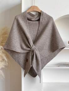 1条简约高端羊毛混纺纯色三角围巾，女士时尚百搭，空调房三角披肩保暖围脖，可搭配连衣裙