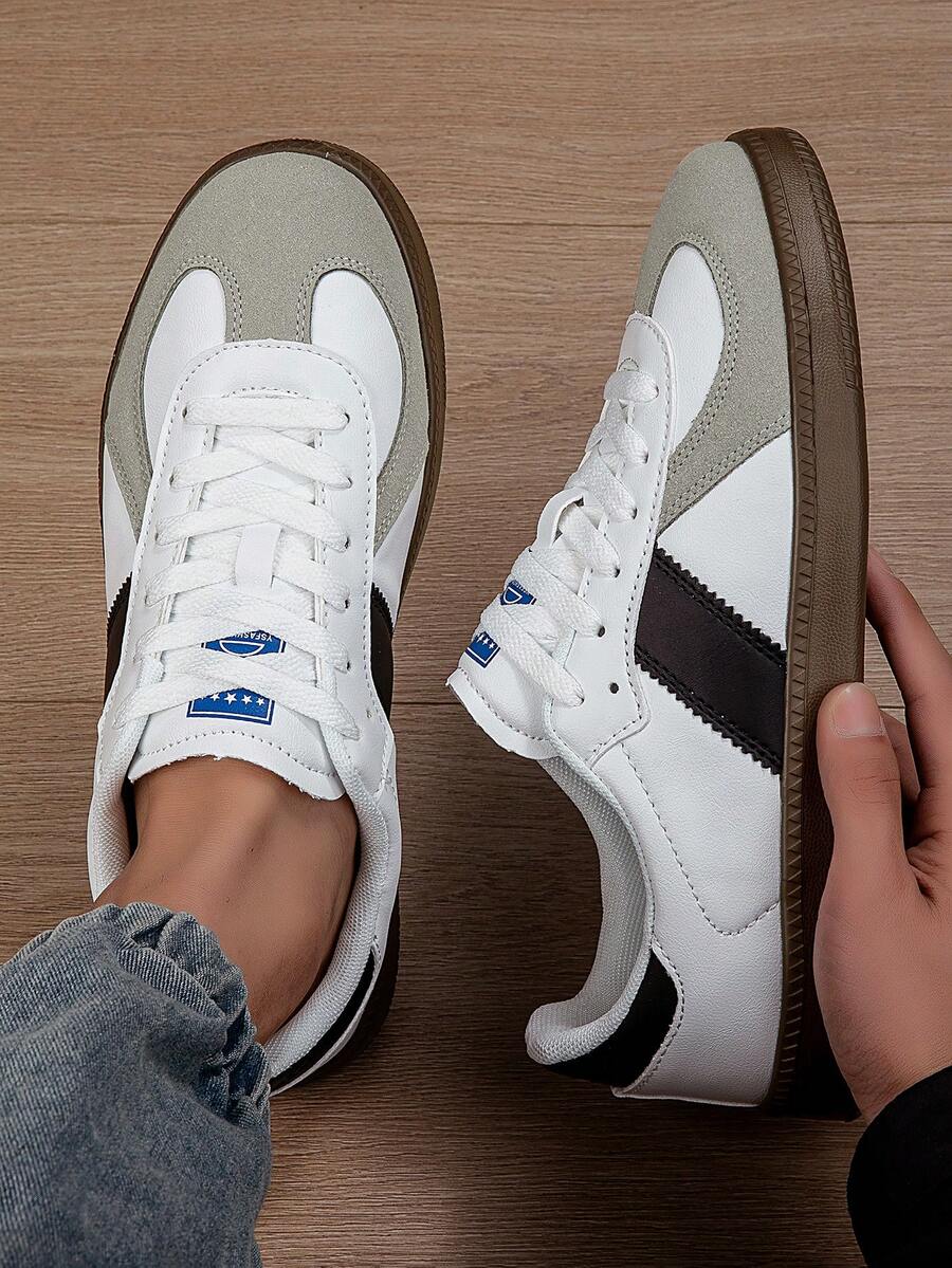 Retro Men's Casual Soft Bottom Lace Up Round Toe Sports Shoes - Multicolor - View 1