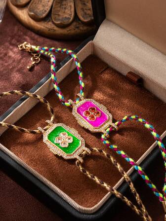 1 件波西米亚风格方形手链，配有彩色编织绳和心形三叶草元素，女士礼物，女士珠宝