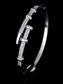 1 pulsera de lujo, adecuada para uso diario, ir y venir del trabajo y fiestas para mujeres