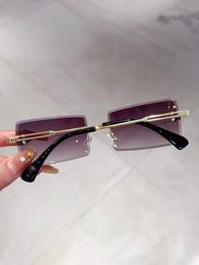 1 Stück Damen Quadratische Randlose Farbverlauf Brille, Geeignet für Reisen - c10 Farbverlauf Grau - Übersicht 3