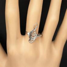 Anillo de dedo con forma de nota musical hueca para mujeres, de acero inoxidable color plata, con símbolo musical de teclas de piano, regalo de joyería estilo gótico