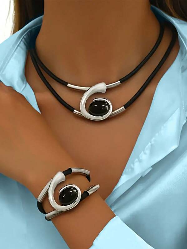 1 Set Double Layer Spiral Pendant Necklace Bracelet Set, Retro Style Classic Charm, Suitable For Celebrations, Holidays, Travel And Vacation Wear