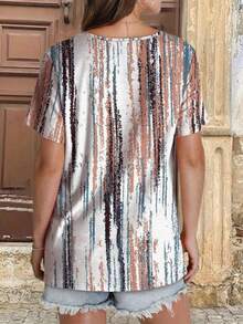 Plus Size Fashion Printed Crinkle V-Neck Short T-Shirt - Multicolor - View 5