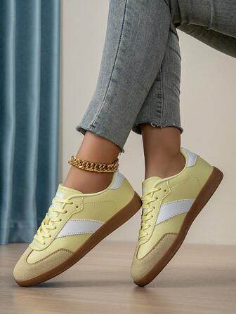 New High-Quality Women Fashion Casual Retro Sports Shoes Bicolor Luxury Flat Shoes White Student Couple Shoes Gump Shoes, Christmas Thanksgiving New Year Holiday Gift