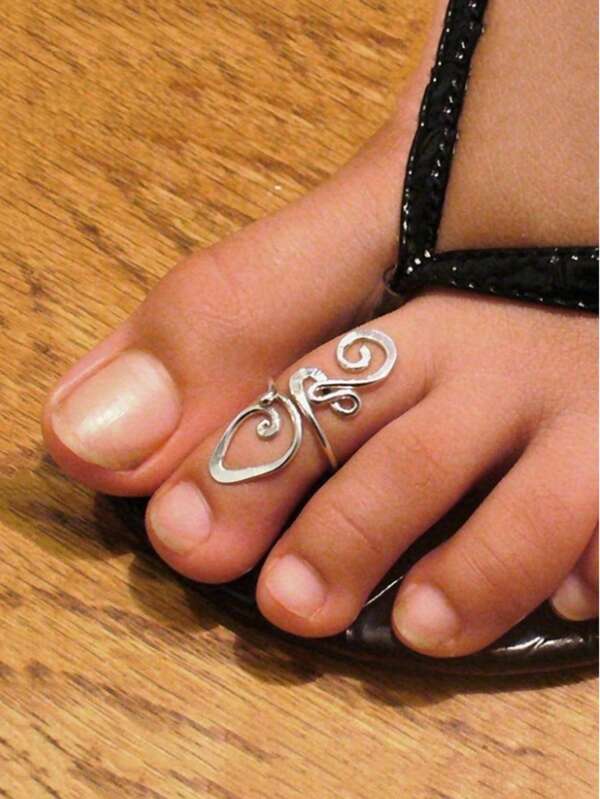 1pc Boho Style Copper Twisted Adjustable Toe Ring, Openable Tail Ring Design, Women Jewelry Accessory