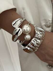 1pc Fashionable Metallic Spring Bangle Bracelet, Geometric Modern Futuristic Shiny Finish, Suitable For Parties, Daily Wear, Gift - Bracelet - View 5