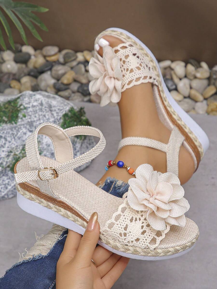 2026 Summer New Women's Beige Linen Mesh Hollow Wedge Thick Bottom Non-Slip Lightweight PU Sole Wrapped Comfortable Linen Lining Fashion Round Toe Cute Elevator Shoes